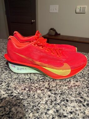 Nike Vaporfly 4 Men’s 9